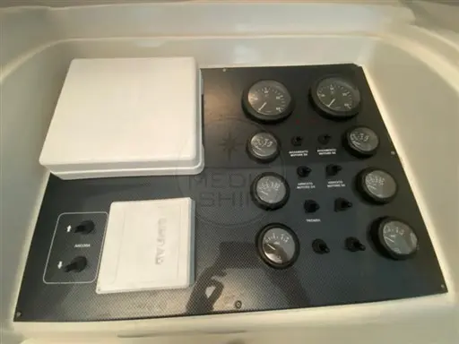 Thumbnail von Azimut 43