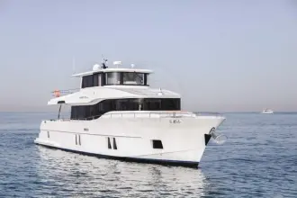 Thumbnail von Nomad 70 SUV