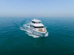 Thumbnail von Nomad 70 SUV