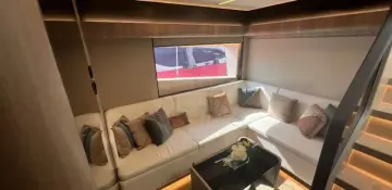 Thumbnail von Majesty 60