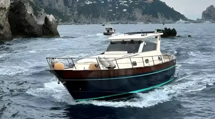 Nautica Esposito Futura 38 Cabin