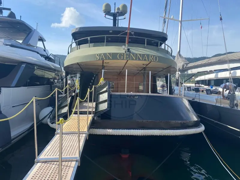 Thumbnail von Benetti 23