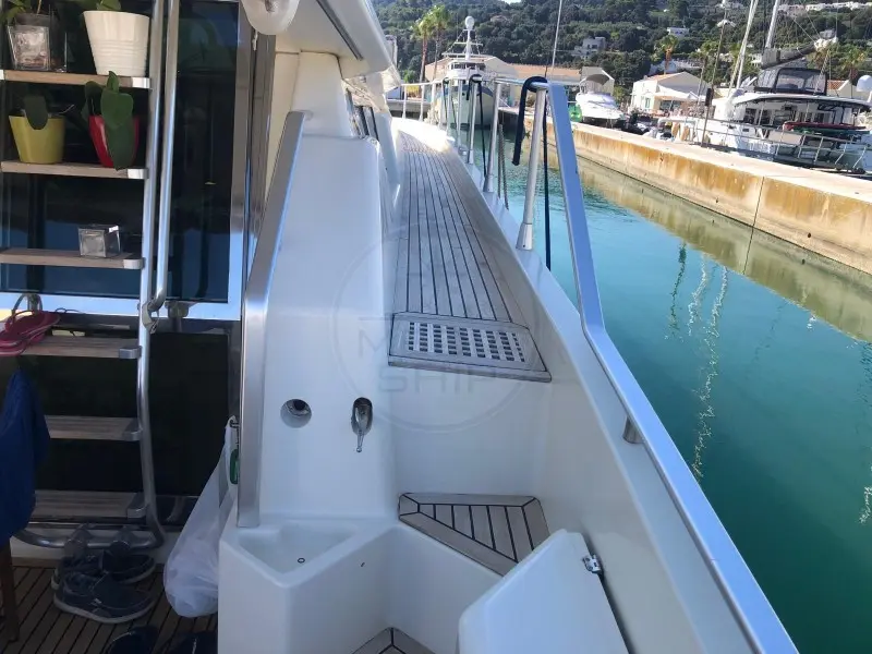 Thumbnail von Ferretti Yachts 54