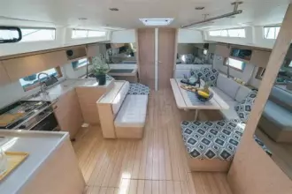 Thumbnail von Beneteau Oceanis 51.1