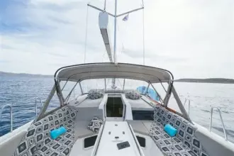 Thumbnail von Beneteau Oceanis 51.1