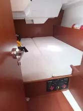 Thumbnail von Beneteau Oceanis 38.1