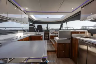 Thumbnail von Riviera Sport Yacht Platinum Edition 4600 Riviera 4600 SPORT YACHT-PLATINUM EDITION