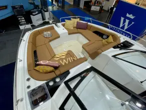 Thumbnail von Four Winns TH36 JEANNEAU TH38 Twin-Hull