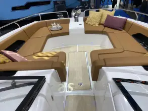 Thumbnail von Four Winns TH36 JEANNEAU TH38 Twin-Hull