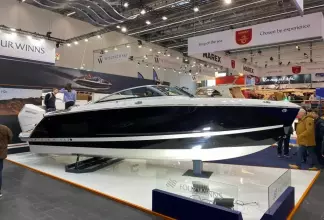 Thumbnail von Four Winns H6 OB Four Winns H6 Outboard bowrider