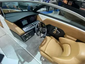 Thumbnail von Four Winns H6 OB Four Winns H6 Outboard bowrider