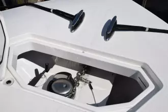 Thumbnail von Invincible 42 Center Cabin Strike Two