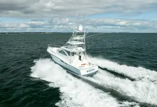 Thumbnail von Tiara Yachts 42