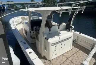 Thumbnail von Edgewater 368 CC