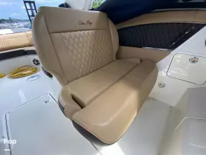 Thumbnail von Sea Ray SLX 350