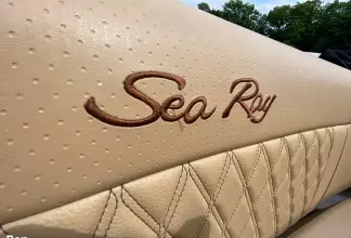 Thumbnail von Sea Ray SLX 350