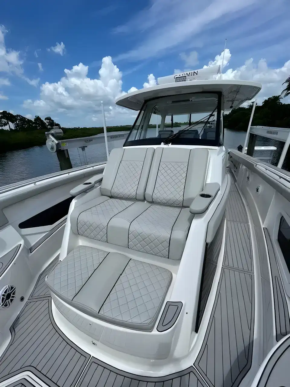 Thumbnail von Pursuit S 378