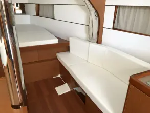 Thumbnail von Beneteau Oceanis 38