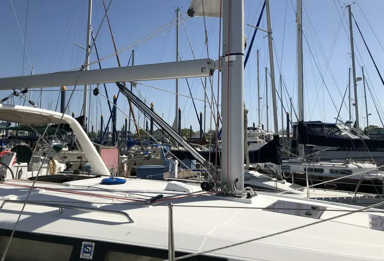Thumbnail von Beneteau Oceanis 38