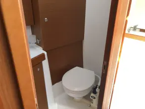 Thumbnail von Beneteau Oceanis 38