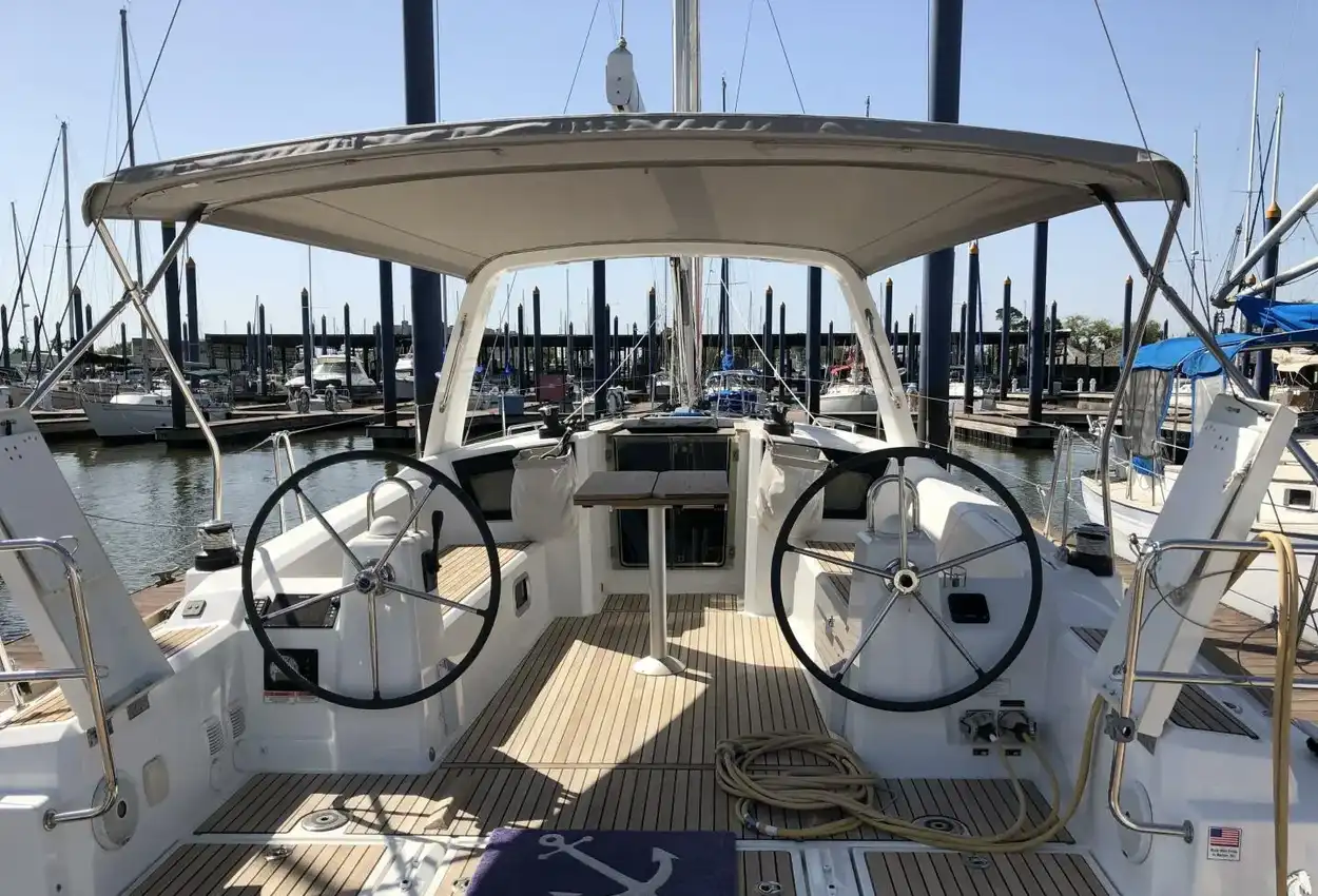 Thumbnail von Beneteau Oceanis 38