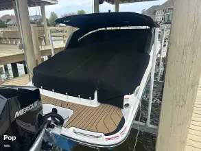 Thumbnail von Sea Ray SLX 260