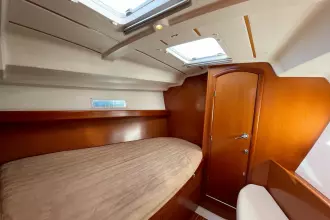 Thumbnail von Beneteau Oceanis Clipper 393 Duke of Curl