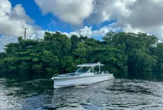 Thumbnail von Axopar 37 Sun Top