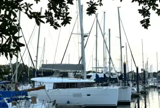 Thumbnail von Lagoon 400 S2 Perspective