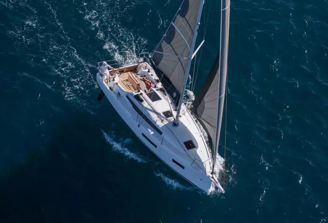 Jeanneau Sun Odyssey 350
