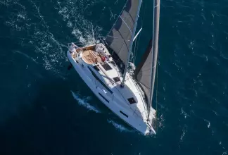 Thumbnail von Jeanneau Sun Odyssey 350