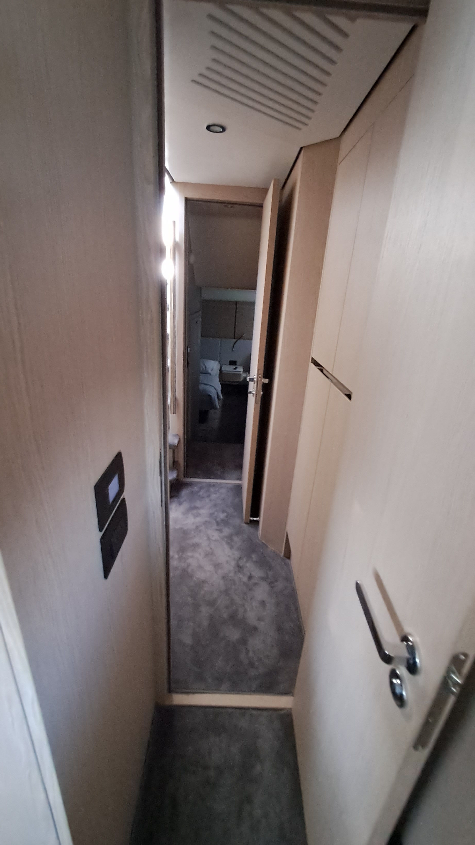 Thumbnail von Azimut 53