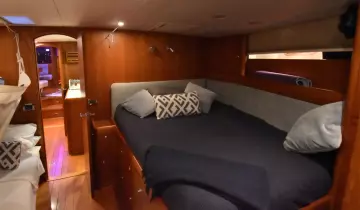 Thumbnail von Oyster 72 AEGIS