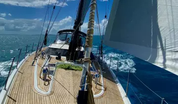 Thumbnail von Oyster 72 AEGIS