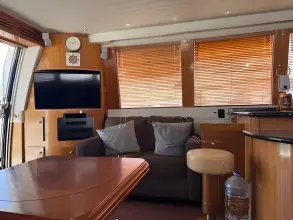 Thumbnail von Carver 570 Voyager Pilothouse