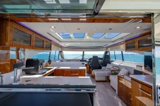 Thumbnail von Riviera 6000 Sport Yacht