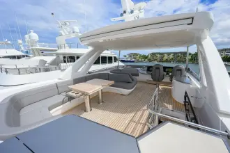 Thumbnail von Princess S74