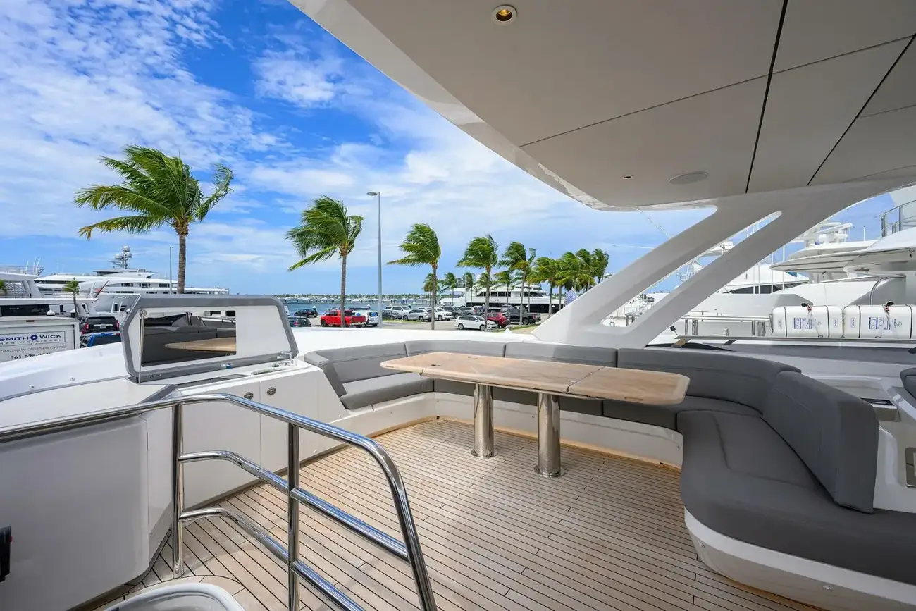 Thumbnail von Princess S74