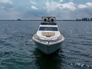 Thumbnail von Uniesse 58 Fly