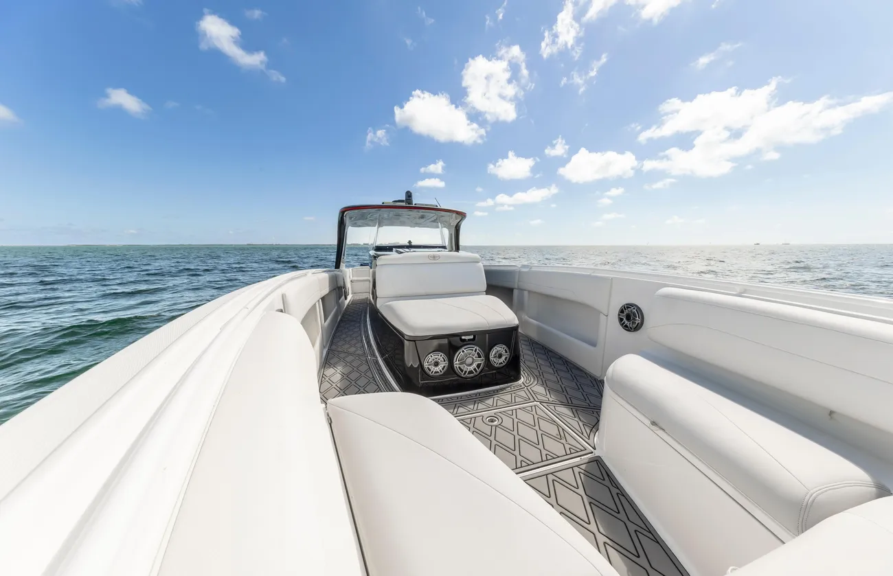 Thumbnail von Cigarette 41 GTR