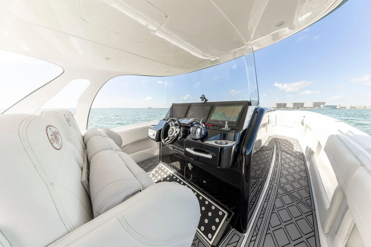 Thumbnail von Cigarette 41 GTR