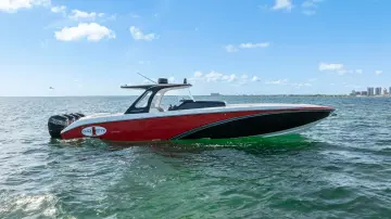 Thumbnail von Cigarette 41 GTR