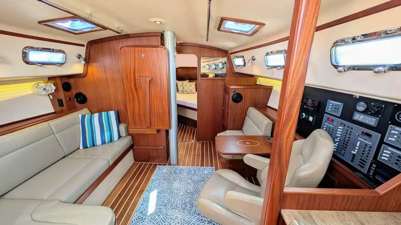 Thumbnail von Island Packet 349 OFFLINE