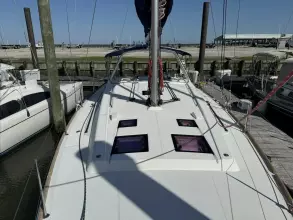 Thumbnail von Beneteau Oceanis 45 Terra Nova