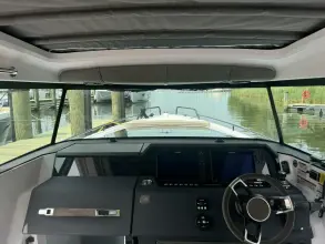 Thumbnail von Axopar 37 XC Cross Cabin Stock 9