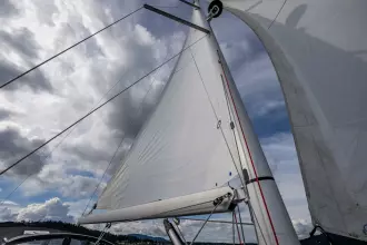 Thumbnail von Jeanneau Sun Odyssey 410 INTO THE BLUE
