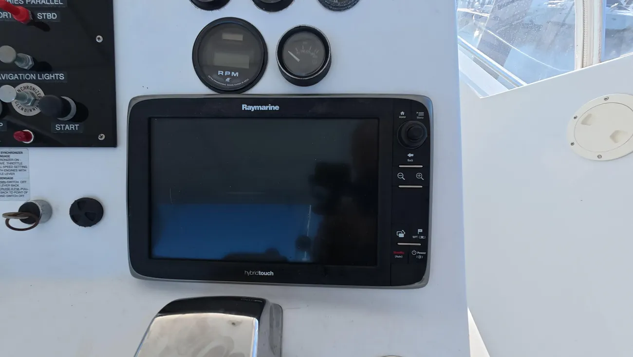 Thumbnail von Hatteras 53 Convertible
