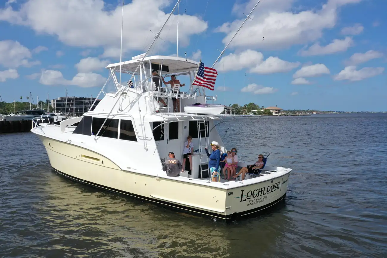 Thumbnail von Hatteras 53 Convertible