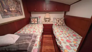 Thumbnail von Hatteras 53 Convertible