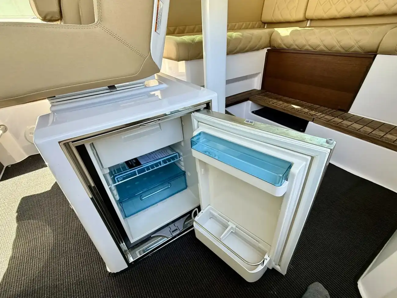 Thumbnail von Axopar 37 XC Cross Cabin